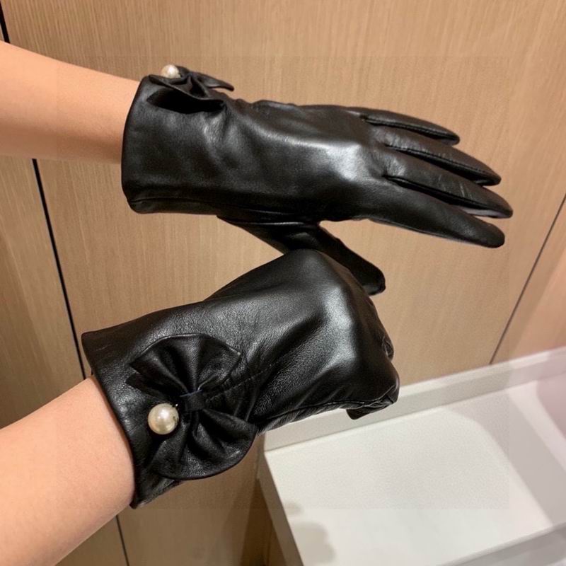 Chanel gloves hm222